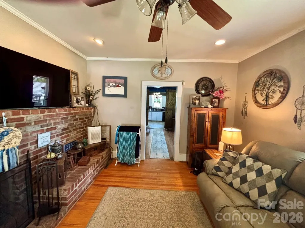 809 W A Street Kannapolis NC 28081