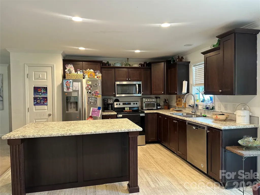 330 W Memorial Highway Harmony NC 28634