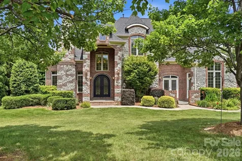 6205 Buhrstone Court Lancaster SC 29720