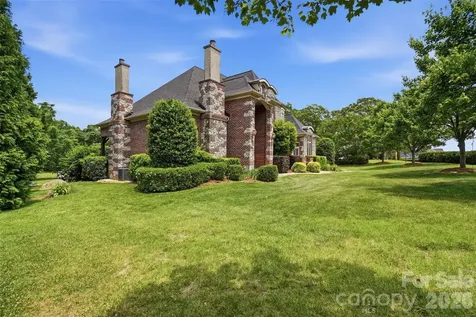 6205 Buhrstone Court Lancaster SC 29720