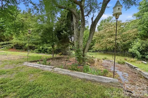 6205 Buhrstone Court Lancaster SC 29720