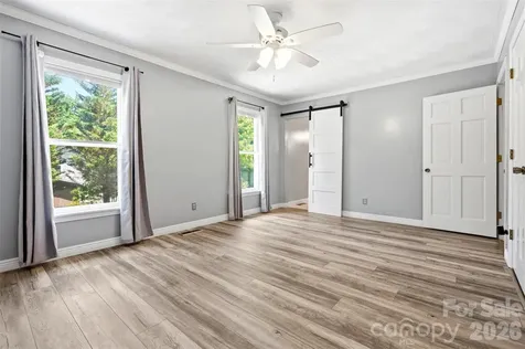 21 Eagle Drive Taylorsville NC 28681