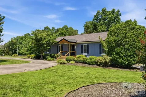 21 Eagle Drive Taylorsville NC 28681