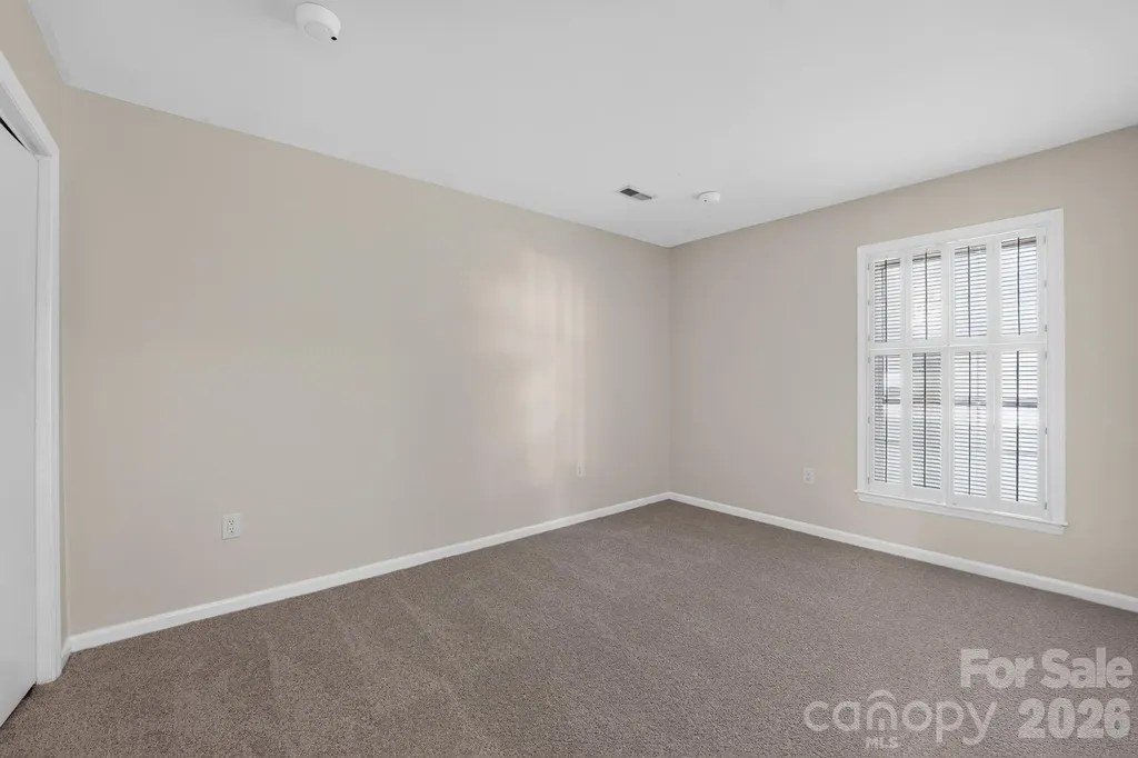 7812 Surreywood Place Charlotte NC 28270