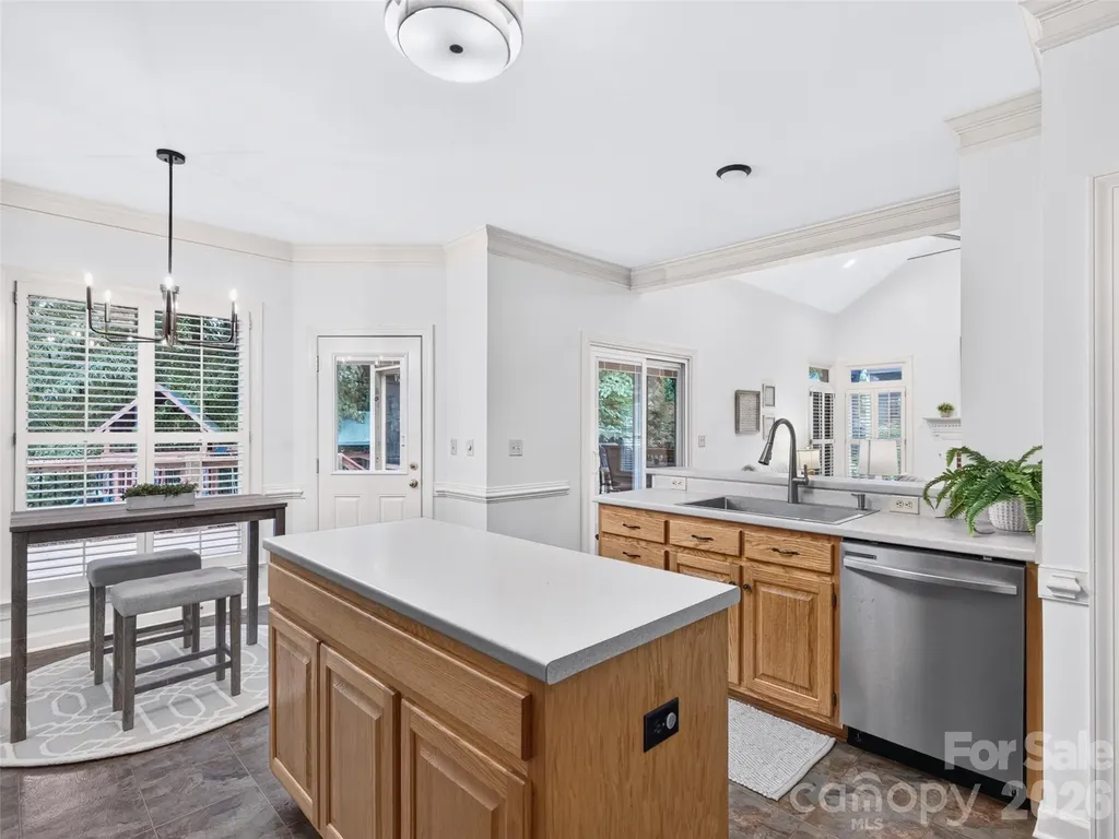 4617 Deer Cross Trail Charlotte NC 28269