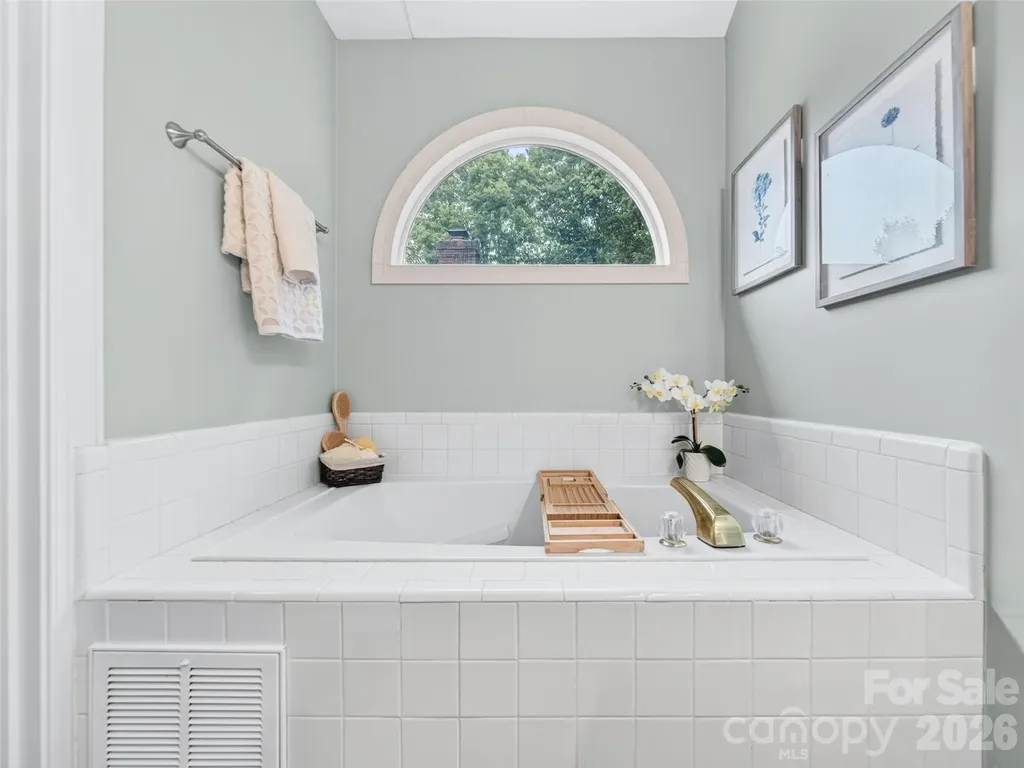 4617 Deer Cross Trail Charlotte NC 28269