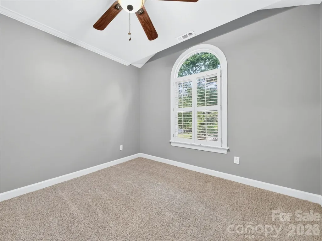 4617 Deer Cross Trail Charlotte NC 28269