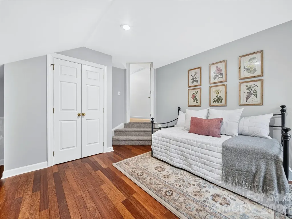 4617 Deer Cross Trail Charlotte NC 28269