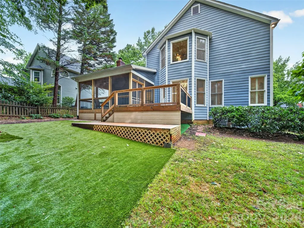 4617 Deer Cross Trail Charlotte NC 28269