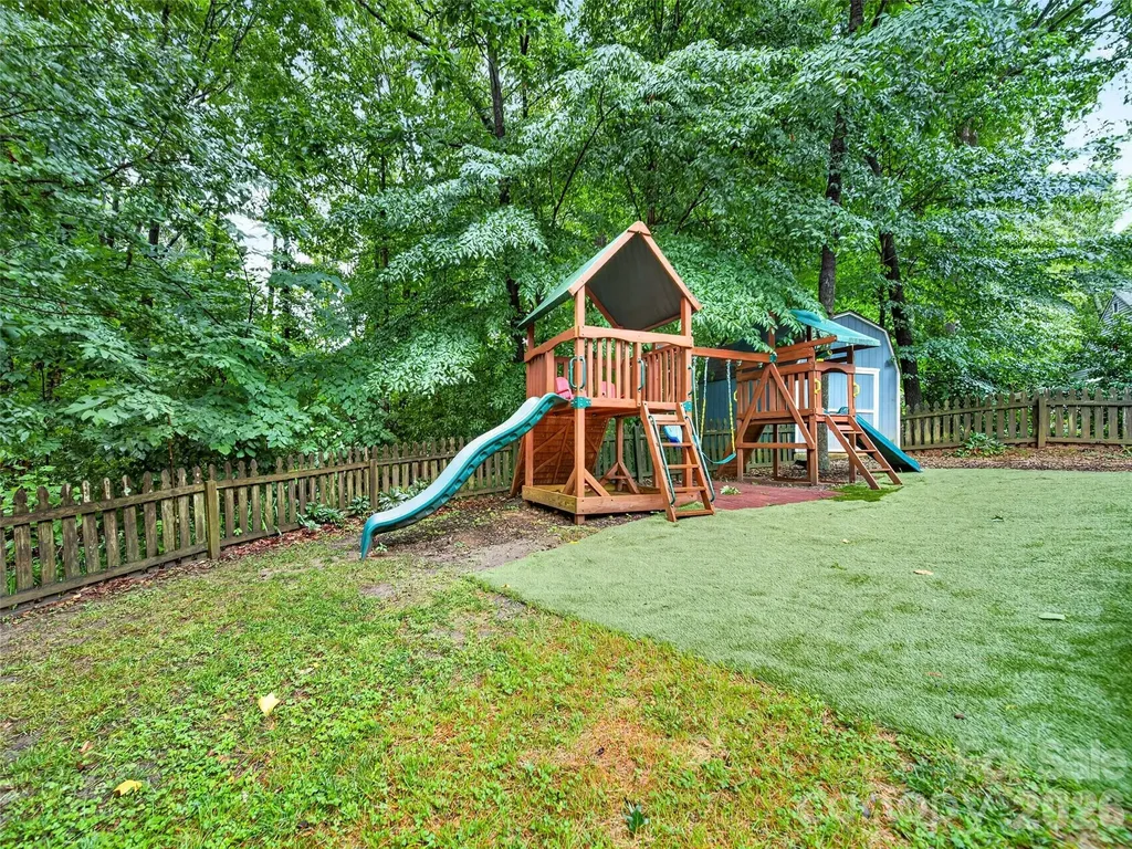 4617 Deer Cross Trail Charlotte NC 28269