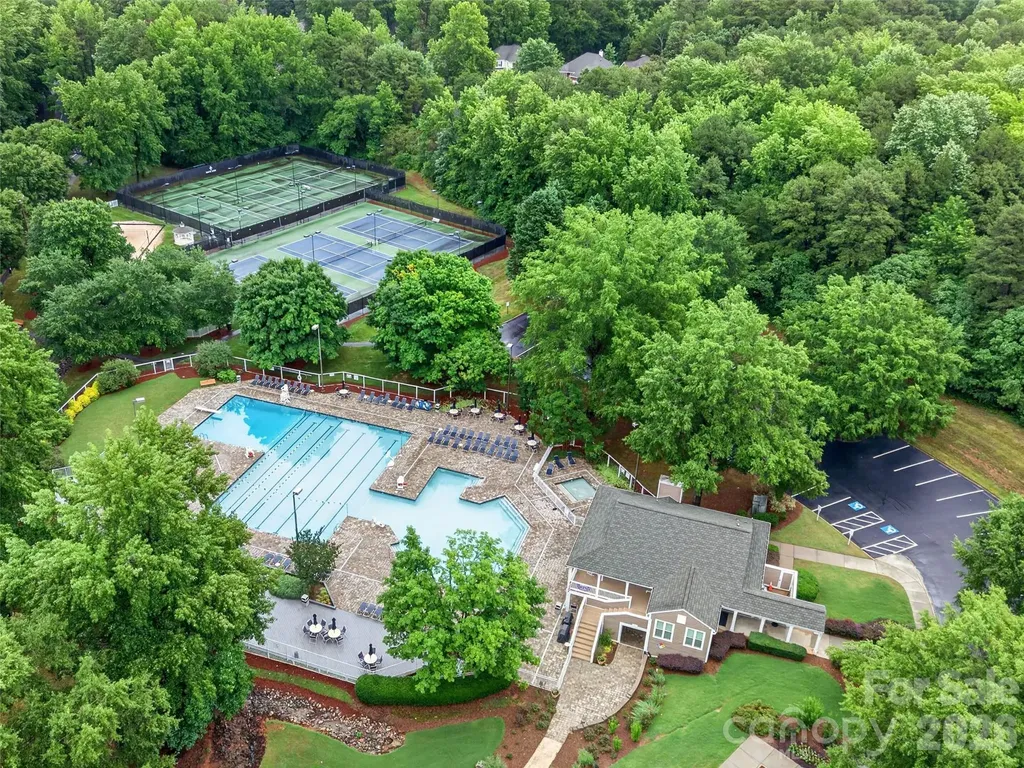 4617 Deer Cross Trail Charlotte NC 28269