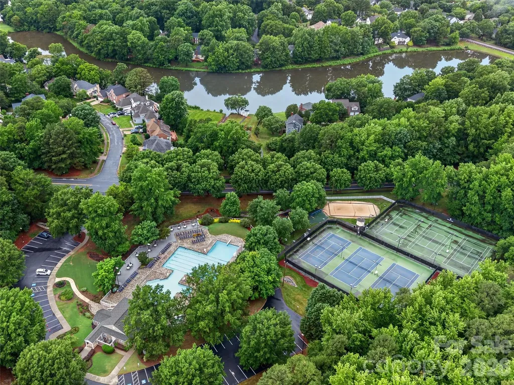 4617 Deer Cross Trail Charlotte NC 28269