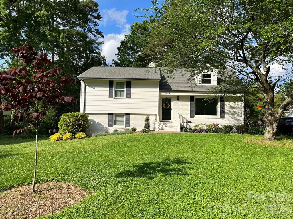 5108 White Oak Road Charlotte NC 28210