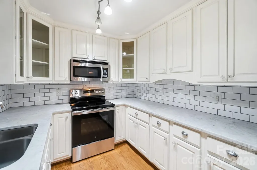 5108 White Oak Road Charlotte NC 28210