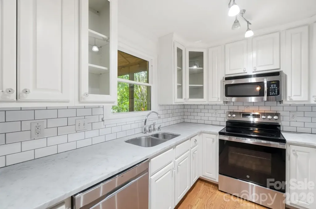 5108 White Oak Road Charlotte NC 28210