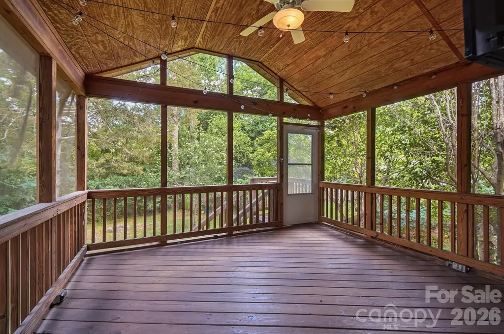 5108 White Oak Road Charlotte NC 28210