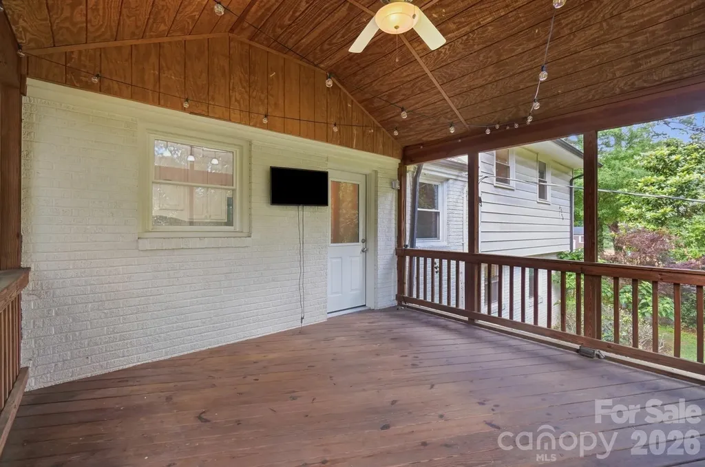 5108 White Oak Road Charlotte NC 28210