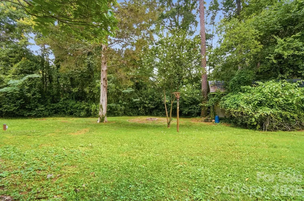 5108 White Oak Road Charlotte NC 28210