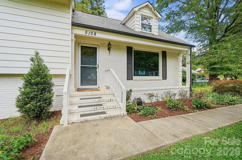 5108 White Oak Road Charlotte NC 28210