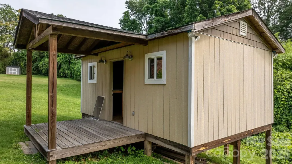 15 6th Em Street Marion NC 28752
