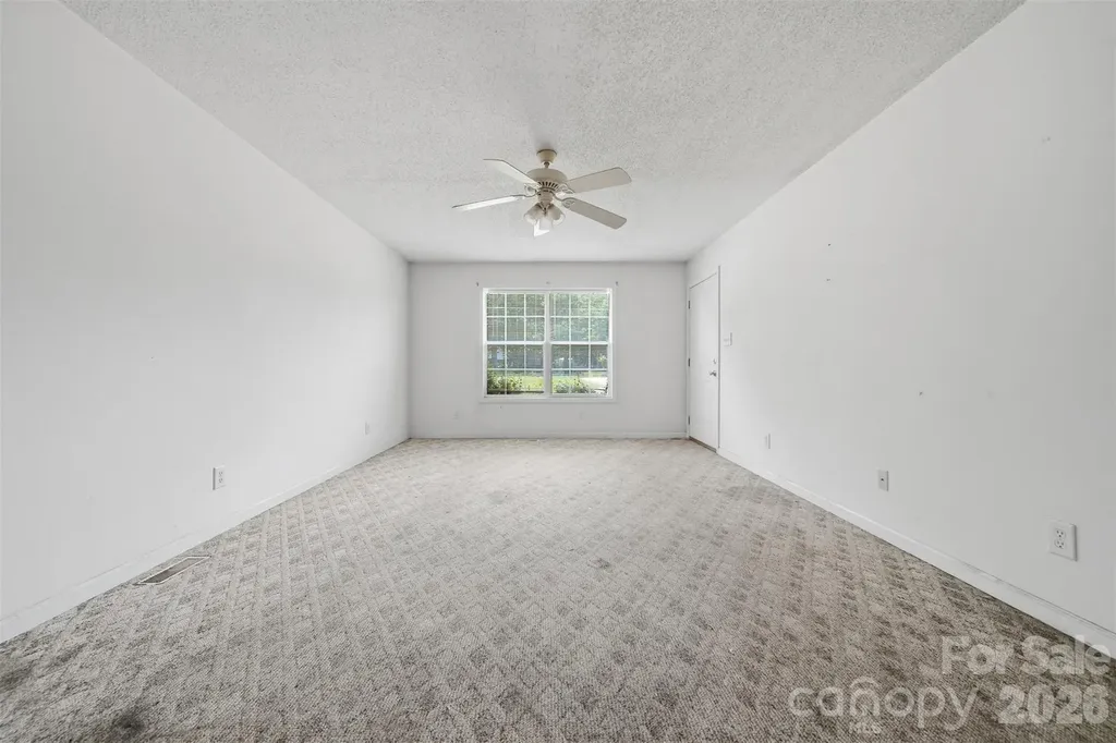 820 Horseshoe Lake Road Lincolnton NC 28092