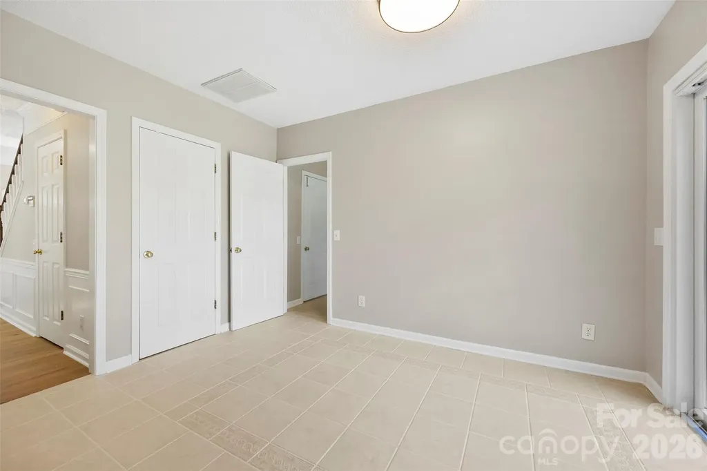6004 Downfield Wood Drive Charlotte NC 28269