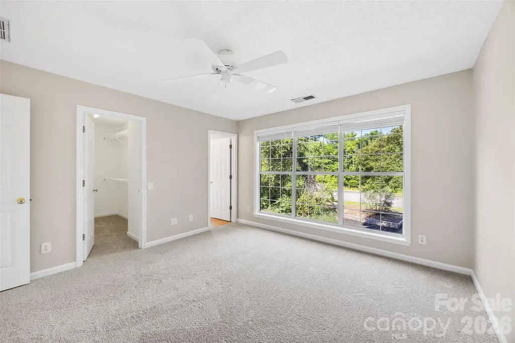 6004 Downfield Wood Drive Charlotte NC 28269