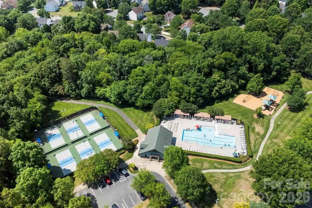 6004 Downfield Wood Drive Charlotte NC 28269