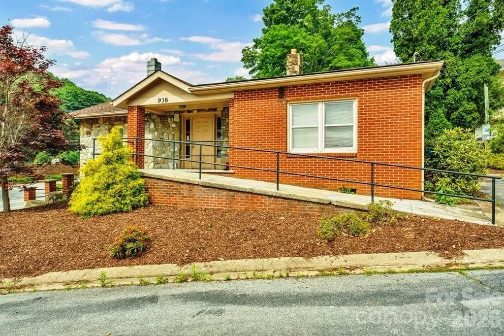 938 W King Street Boone NC 28607