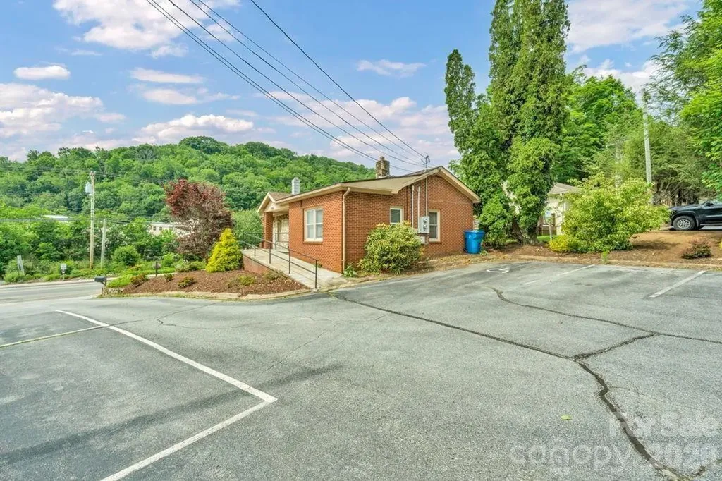 938 W King Street Boone NC 28607