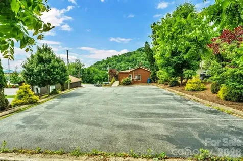 938 W King Street Boone NC 28607