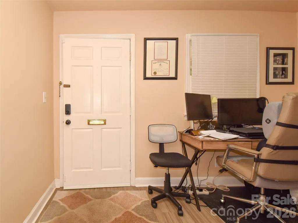 2890 Carriage Drive Winston Salem NC 27106