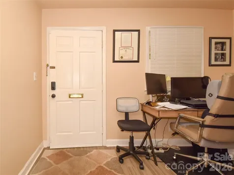 2890 Carriage Drive Winston Salem NC 27106