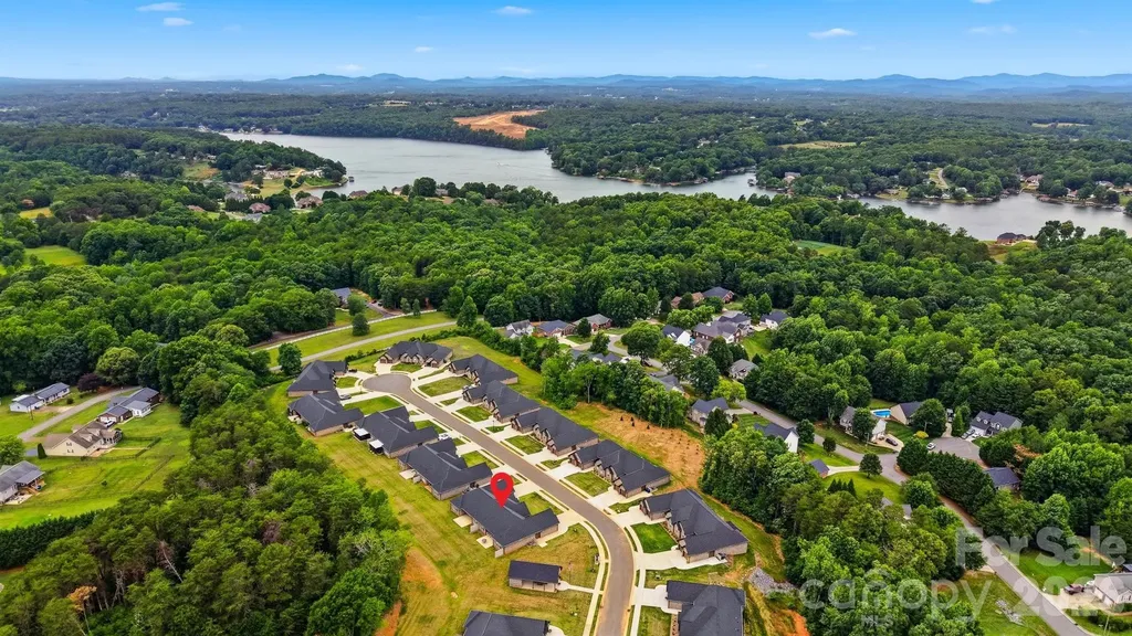 3342 48th Avenue NE Hickory NC 28601