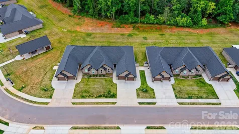 3342 48th Avenue NE Hickory NC 28601