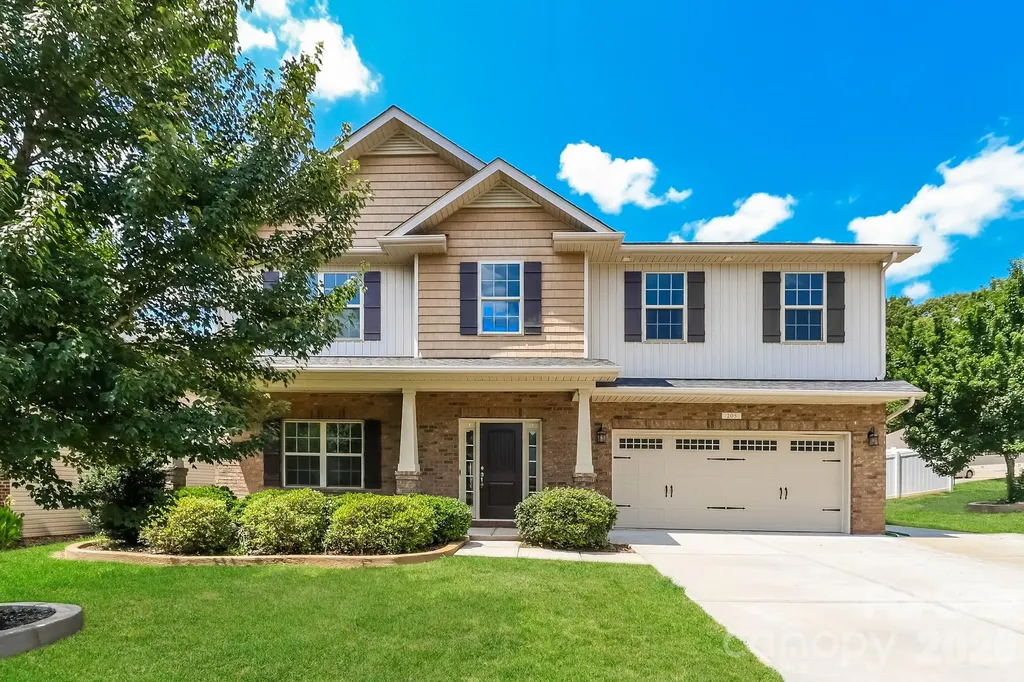 205 Taylors Creek Street Mount Holly NC 28120