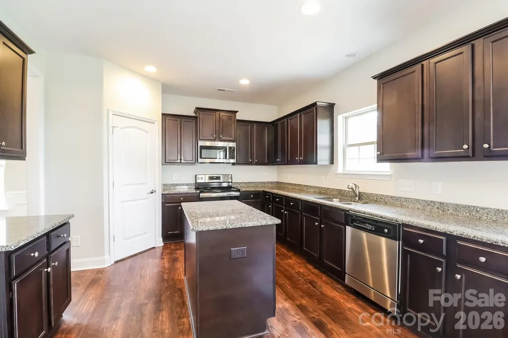 205 Taylors Creek Street Mount Holly NC 28120