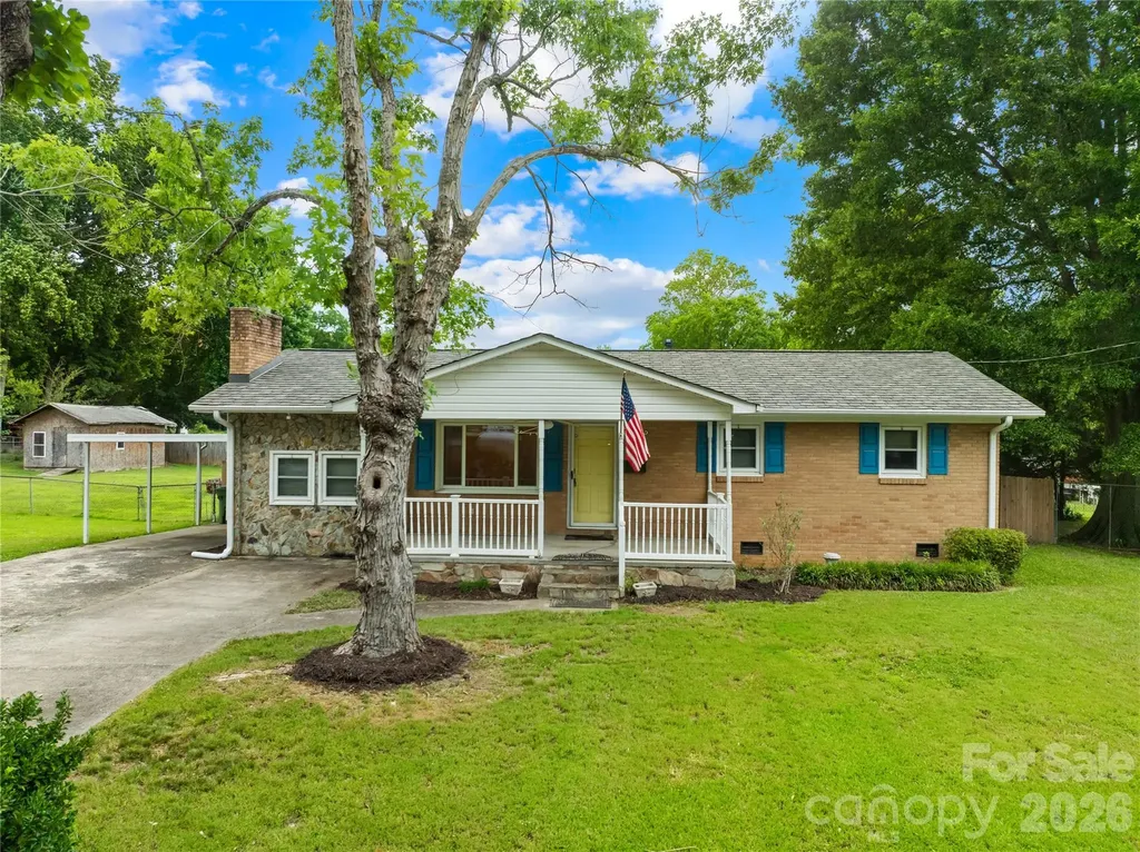 205 Gaddis Drive Mount Holly NC 28120