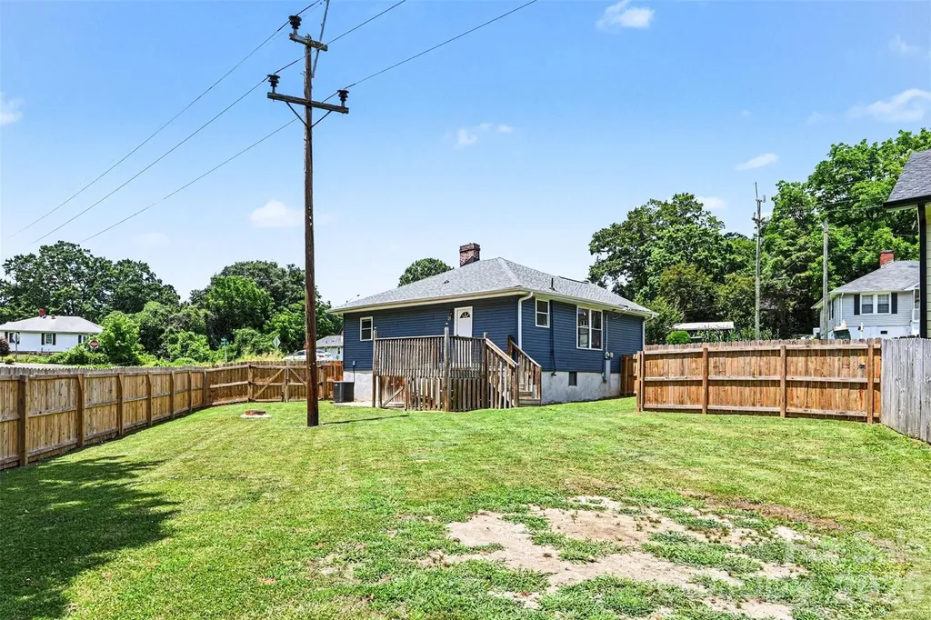 905 W 6th Avenue B Gastonia NC 28052