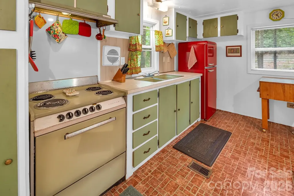 175 Elmwood Drive Troy NC 27371