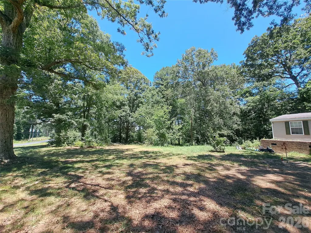 1515 Emanuel Church Road Rockwell NC 28138