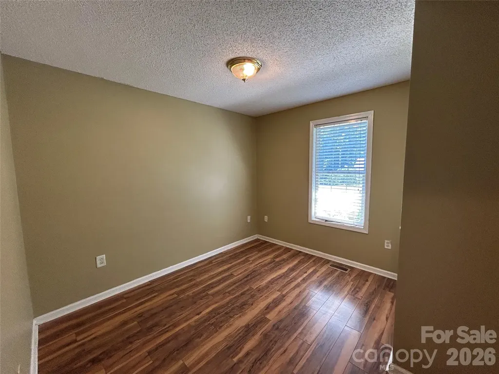 143 Allendale Street Lincolnton NC 28092
