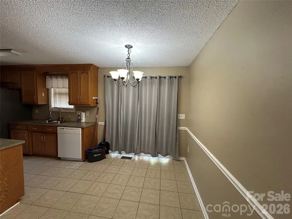 143 Allendale Street Lincolnton NC 28092
