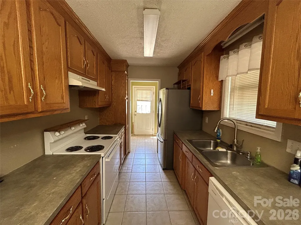 143 Allendale Street Lincolnton NC 28092