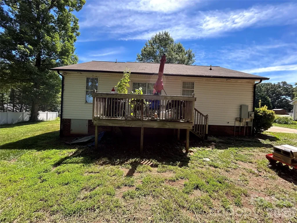 143 Allendale Street Lincolnton NC 28092