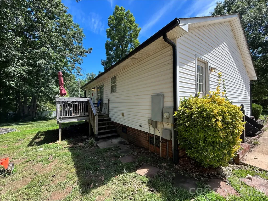 143 Allendale Street Lincolnton NC 28092