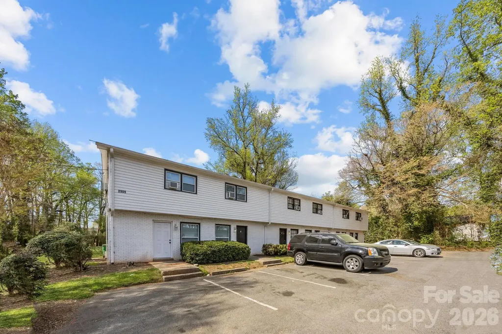 2909 Burgess Drive Charlotte NC 28208