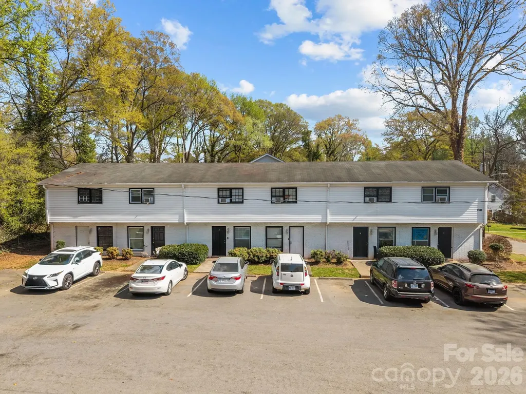 2909 Burgess Drive Charlotte NC 28208