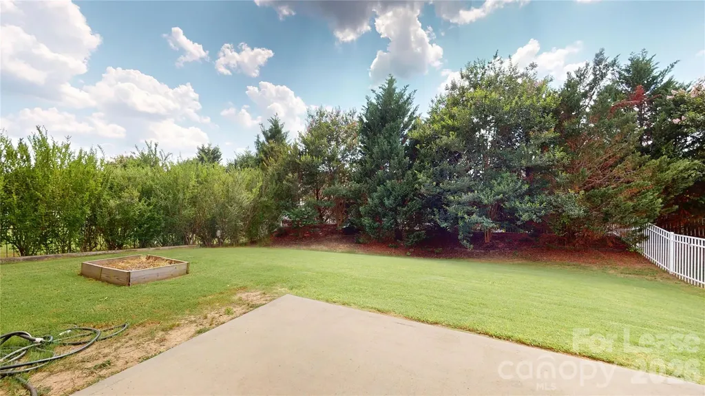 2652 Southern Trace Drive Waxhaw NC 28173