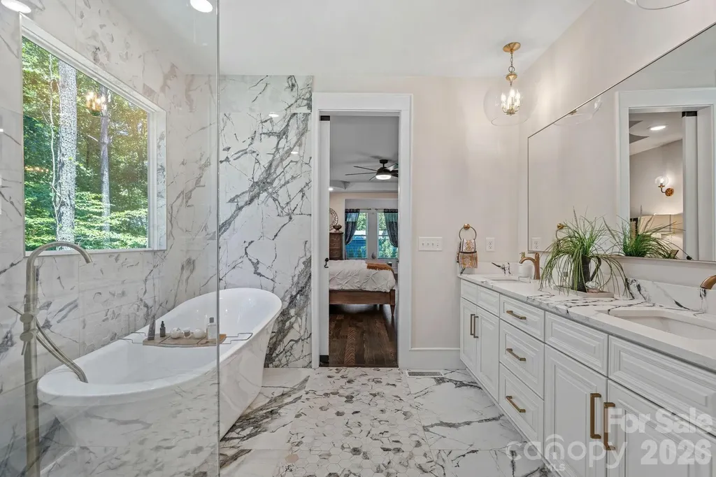 156 Crooked Branch Way Troutman NC 28166